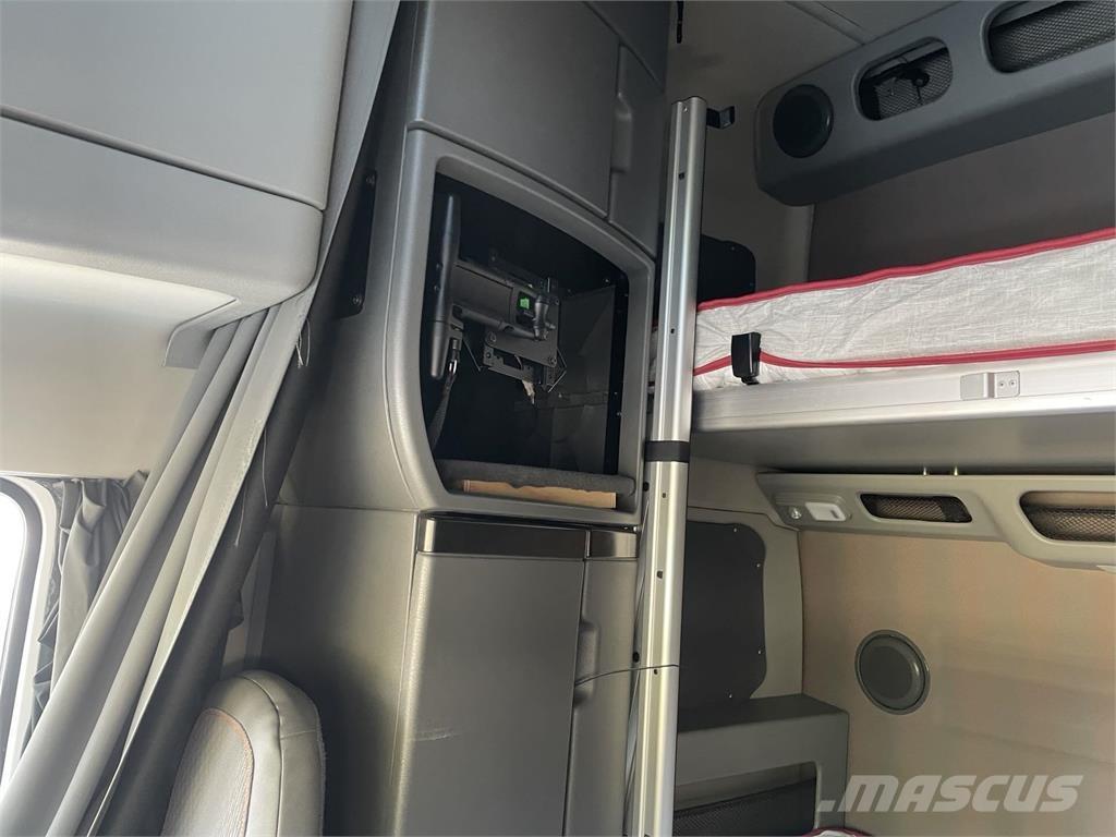 Volvo VNL64T860 Camiones tractor