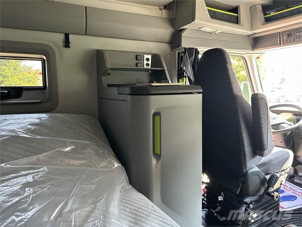 Volvo VNL64T860 Camiones tractor