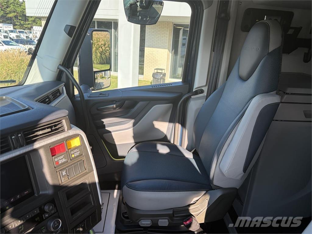 Volvo VNL64T860 Camiones tractor