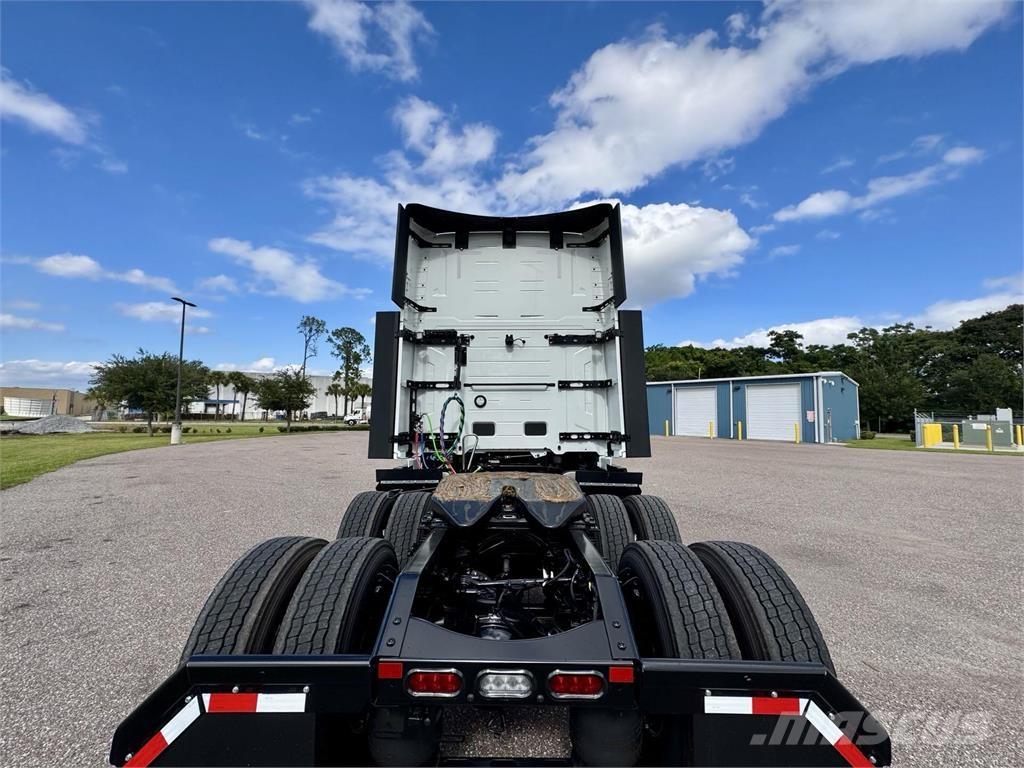 Volvo VNL64T860 Camiones tractor