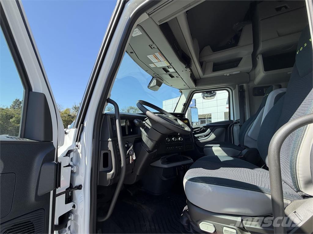 Volvo VNL64T860 Camiones tractor