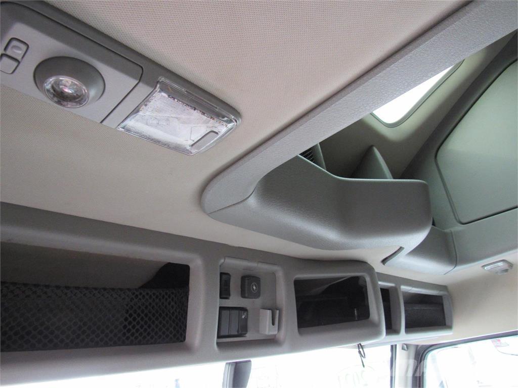 Volvo VNL64T860 Camiones tractor