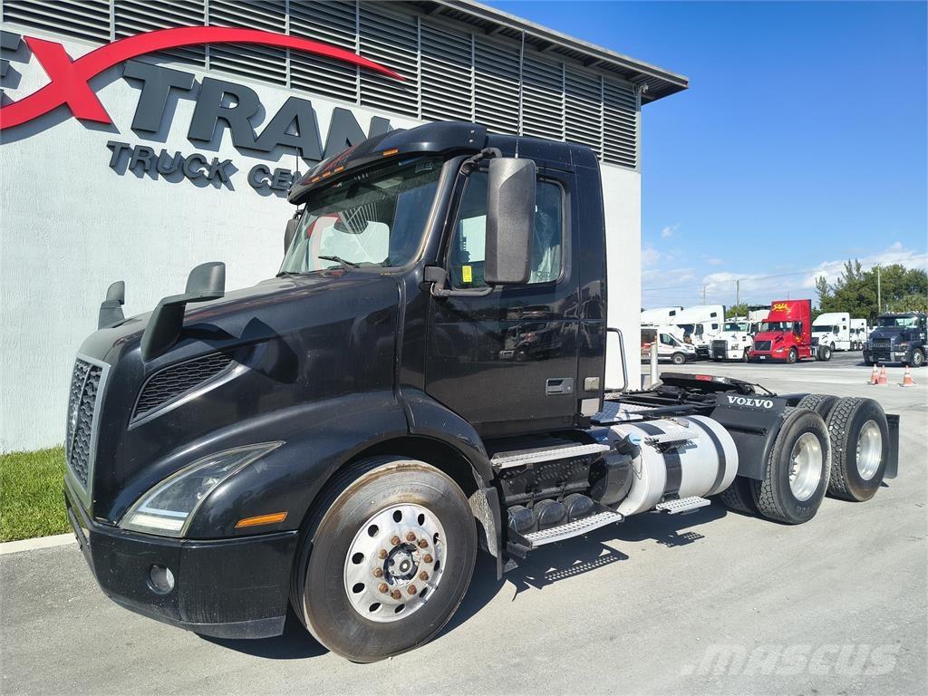 Volvo VNR64T300 Camiones tractor