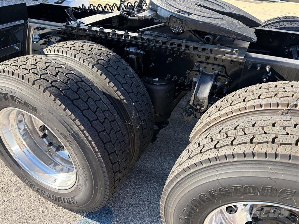 Volvo VNR64T300 Camiones tractor