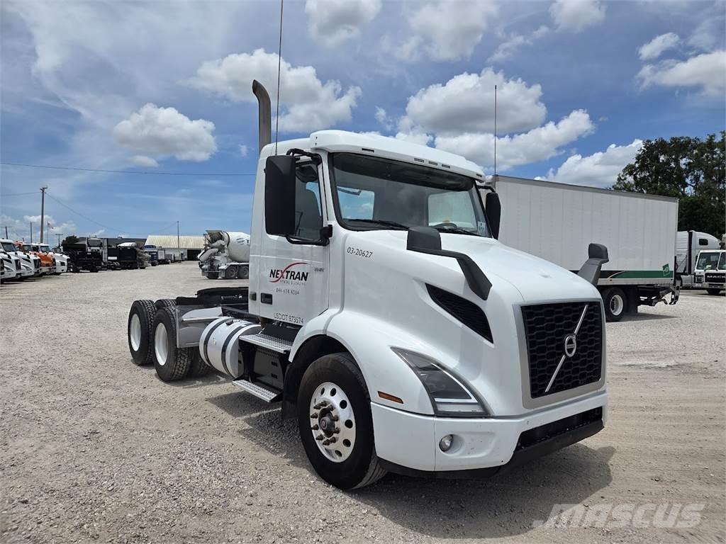 Volvo VNR64T300 Camiones tractor