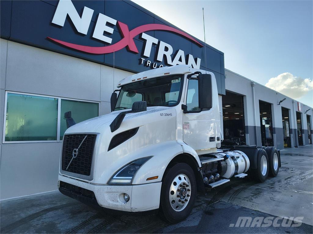 Volvo VNR64T300 Camiones tractor