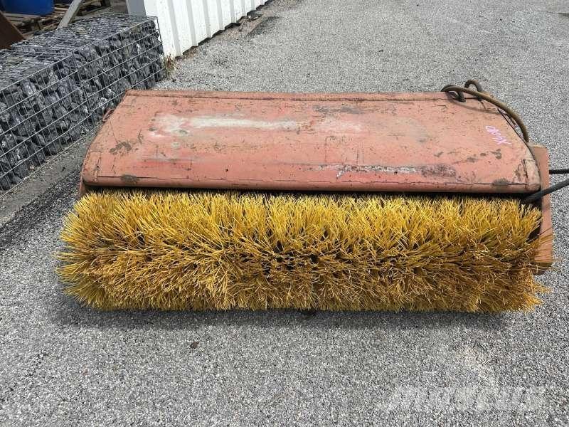  AUTRE 1700mm Camión de barrendero