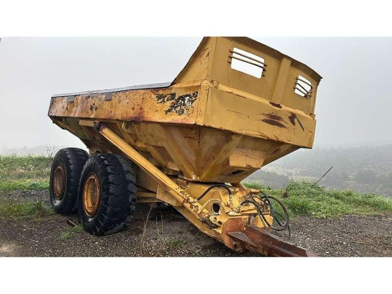 CAT D250B Bañeras