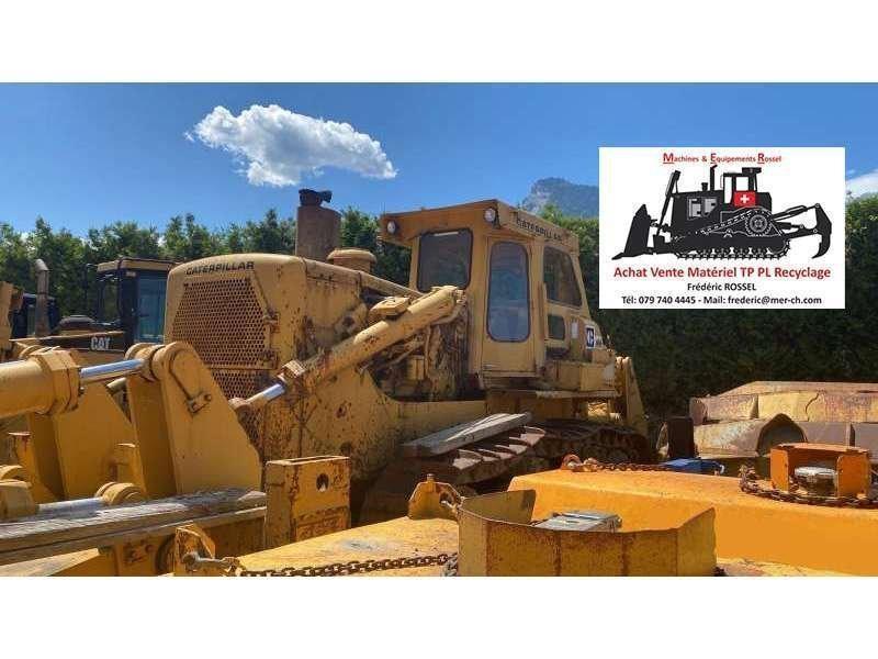 CAT D9H Buldozer sobre oruga