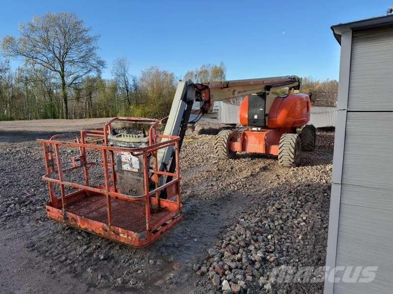 JLG 800AJ Otros