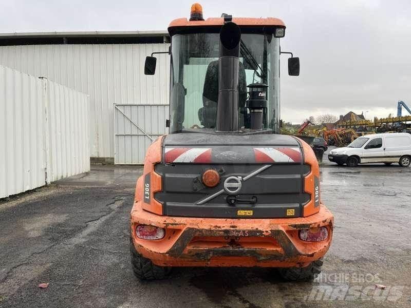 Volvo L30G Cargadoras sobre ruedas