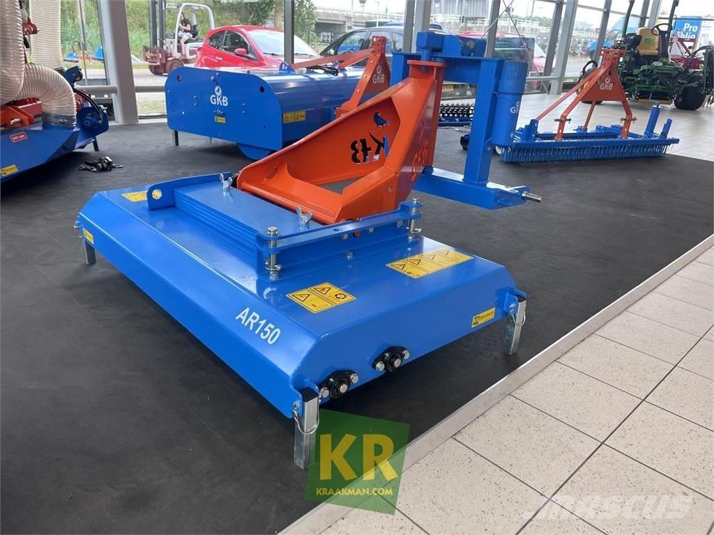  GKB Aerator Otras máquinas de jardinería y limpieza urbana