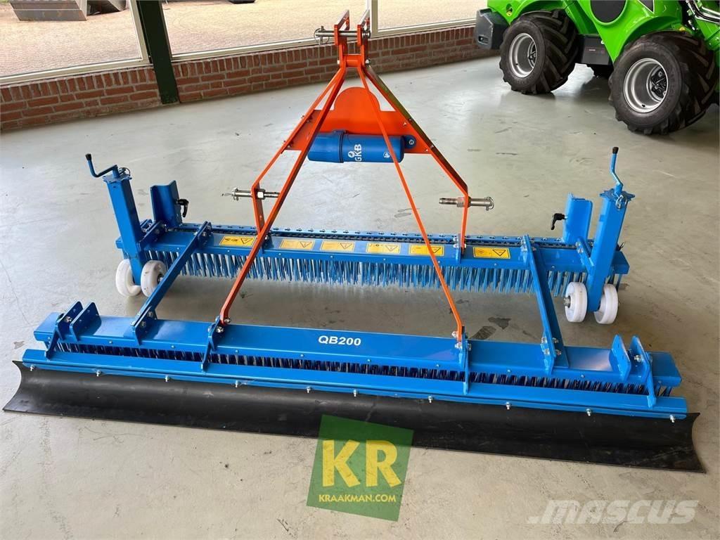  GKB Quick Brush Otras máquinas de jardinería y limpieza urbana