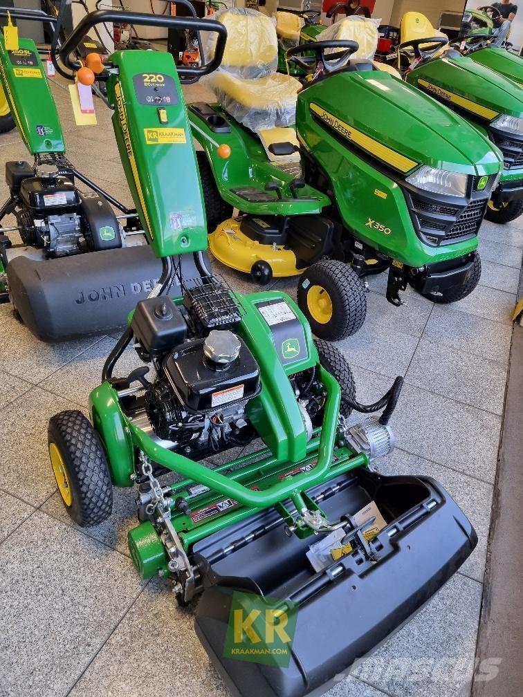 John Deere 220 Cabezales de cosechadoras combinadas