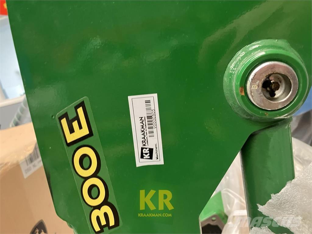 John Deere 300E Cargadoras y excavadoras frontales