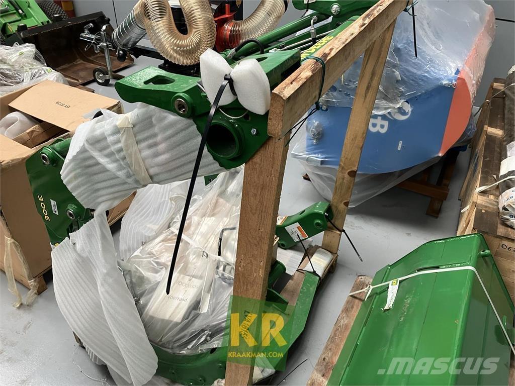 John Deere 300E Cargadoras y excavadoras frontales