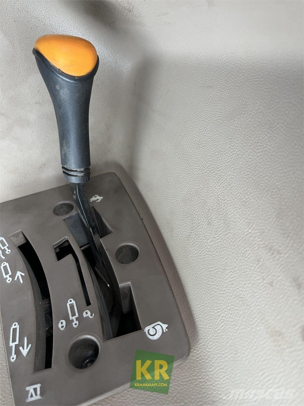 John Deere 6115R Tractores