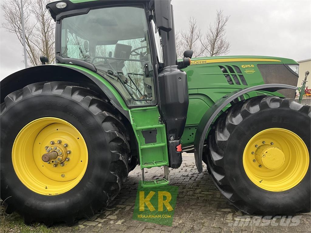 John Deere 6215R Tractores