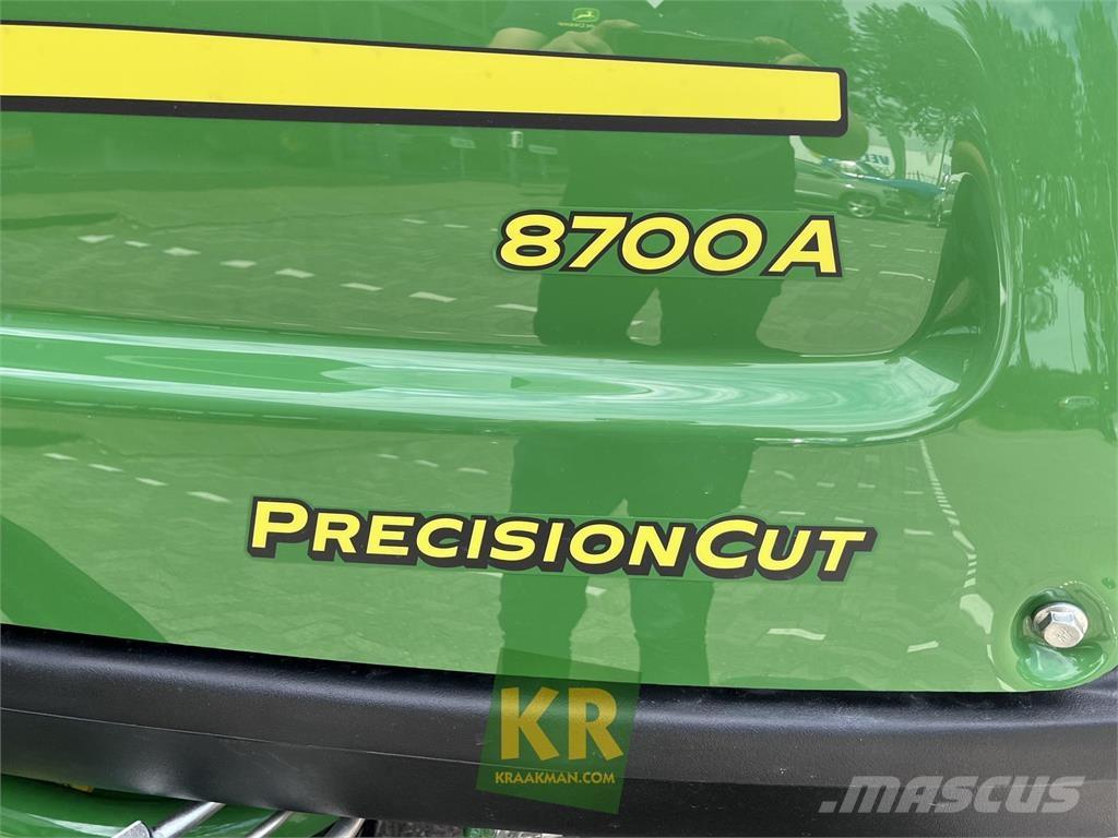 John Deere 8700A Corta-césped de greens