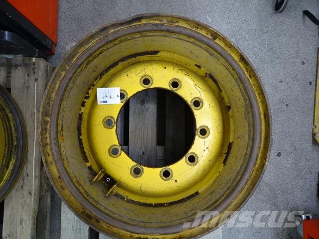 Volvo L70D Fälg Llantas