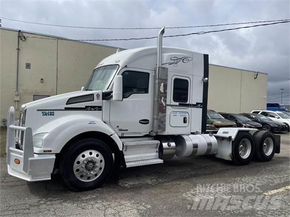 Kenworth T880 Camiones tractor