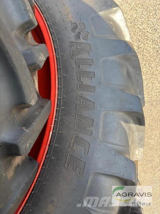 CLAAS ARION 610 CIS Tractores