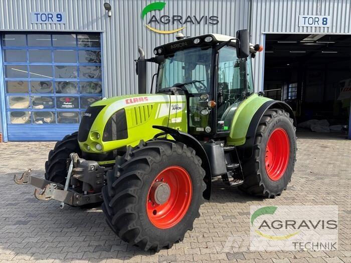 CLAAS ARION 640 CEBIS Tractores