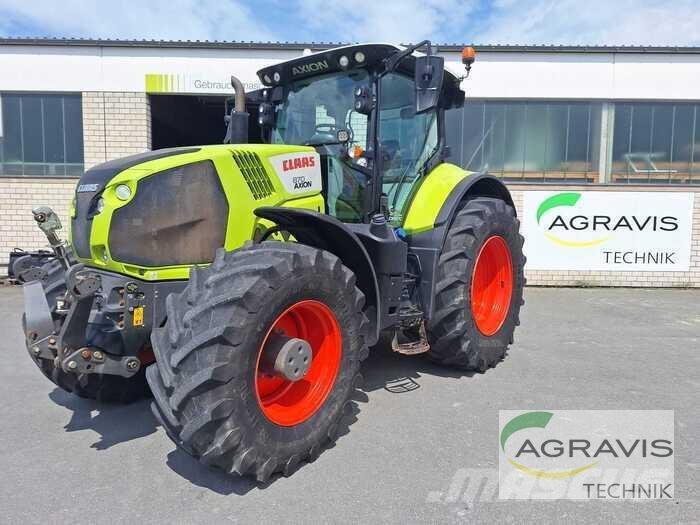 CLAAS AXION 870 Tractores