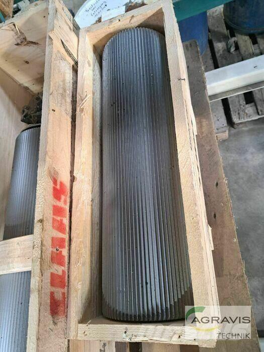 CLAAS CORN-CRACKER Otros equipos para cosechadoras de forraje