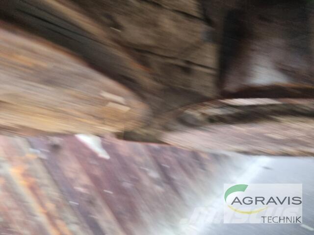 CLAAS CORTO 270 S Podadoras