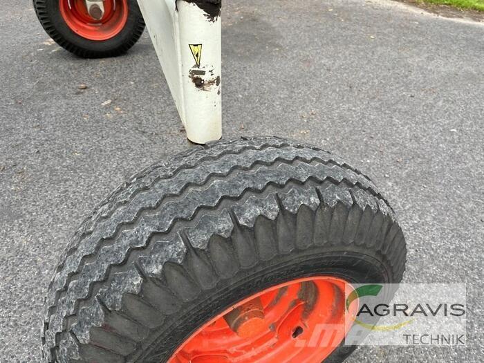 CLAAS LINER 780 L Rastrilladoras y rastrilladoras giratorias