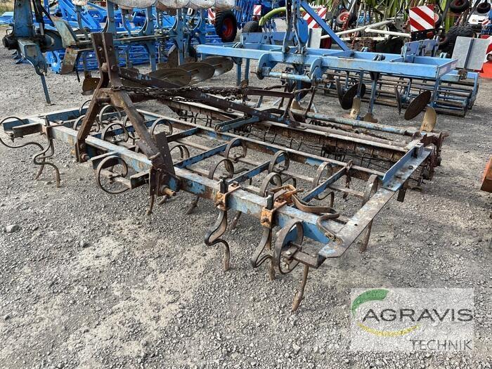  FEDERZINKENEGGE Gradas