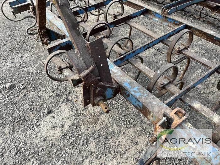  FEDERZINKENEGGE Gradas