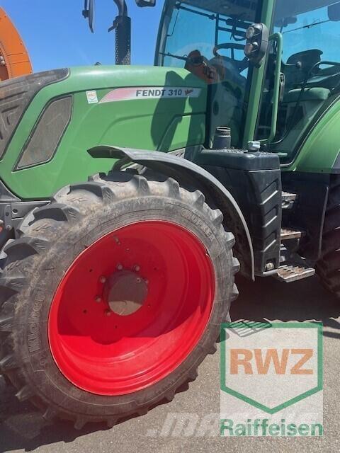Fendt 310 Vario S4 Tractores