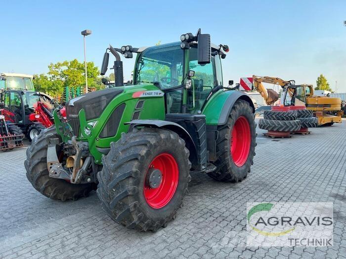 Fendt 718 VARIO S4 Tractores