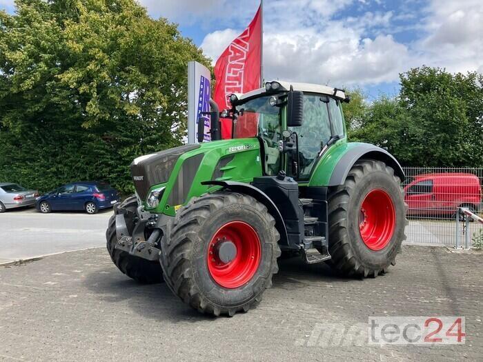 Fendt 826 VARIO S4 Tractores