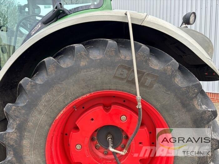 Fendt 826 VARIO SCR Tractores