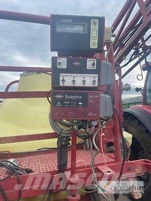 Hardi Commander 2200 Pulverizadores arrastrados