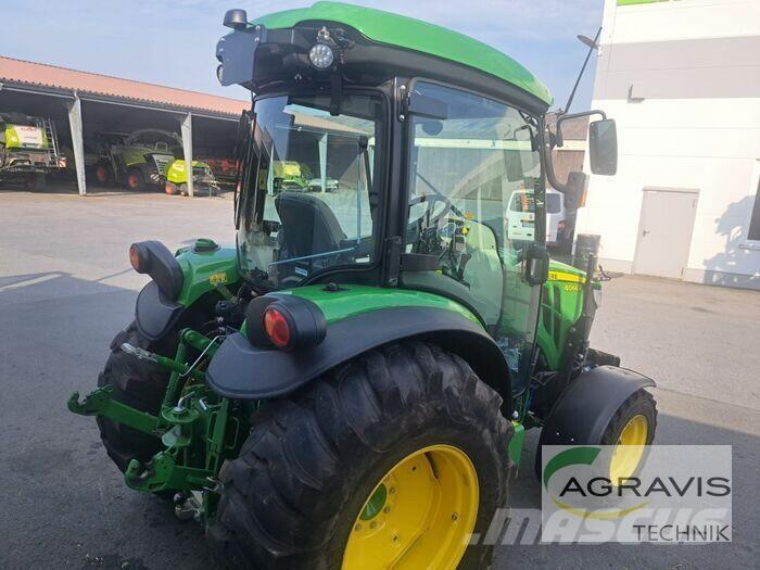 John Deere 4066 R Tractores