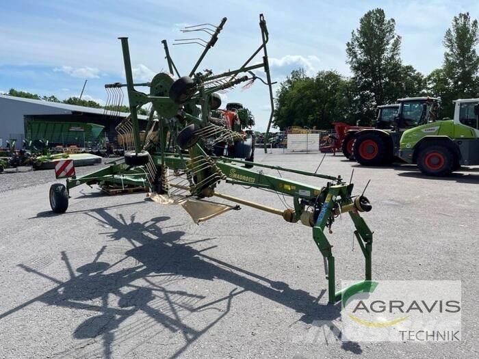 Krone SWADRO 810 Rastrilladoras y rastrilladoras giratorias