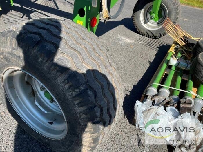 Krone SWADRO TC 880 Rastrilladoras y rastrilladoras giratorias