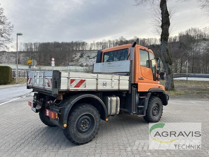 Mercedes-Benz UNIMOG Otros camiones