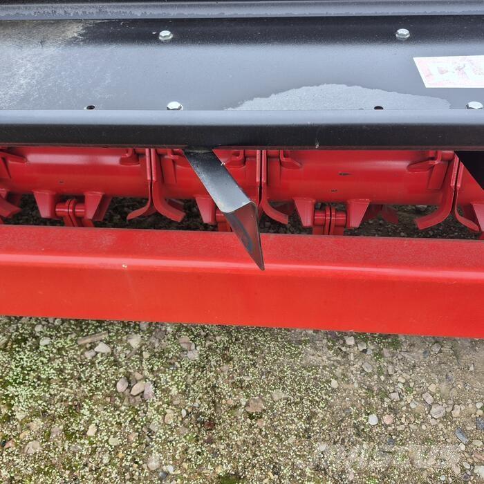 Quivogne BP 400 Segadoras y cortadoras de hojas para pasto