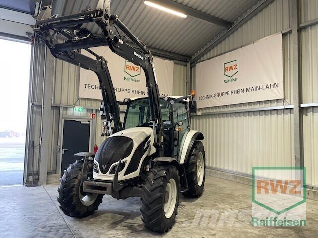 Valtra A114 H Tractores