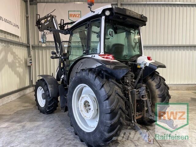 Valtra A114 H Tractores