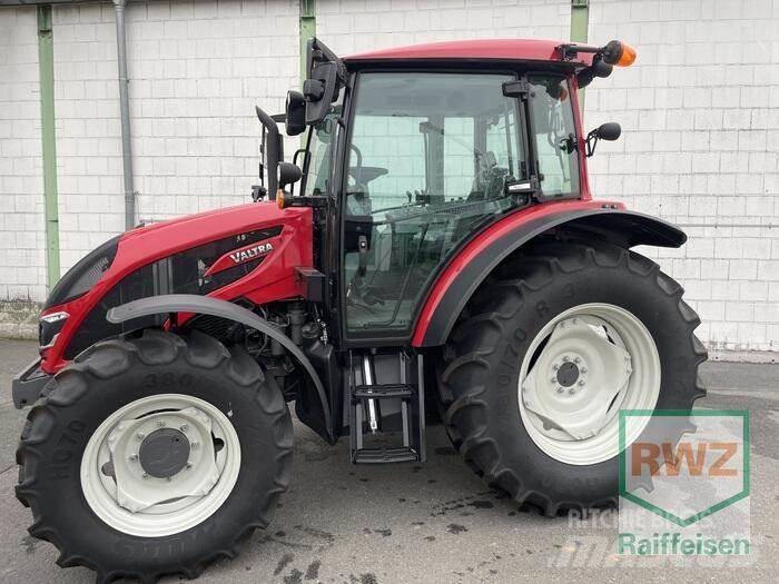 Valtra A75SH Tractores