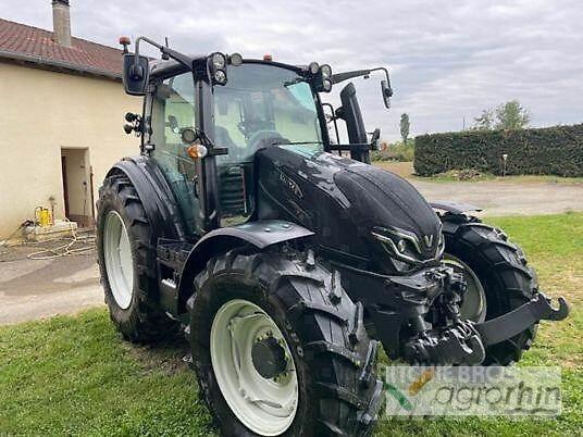 Valtra G125V Tractores