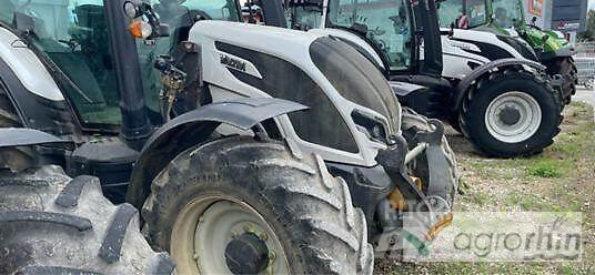 Valtra N135D Tractores