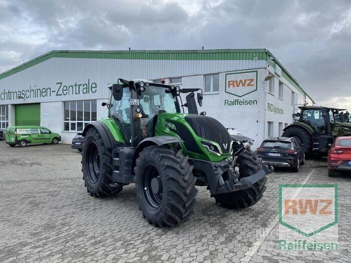 Valtra T235V Tractores