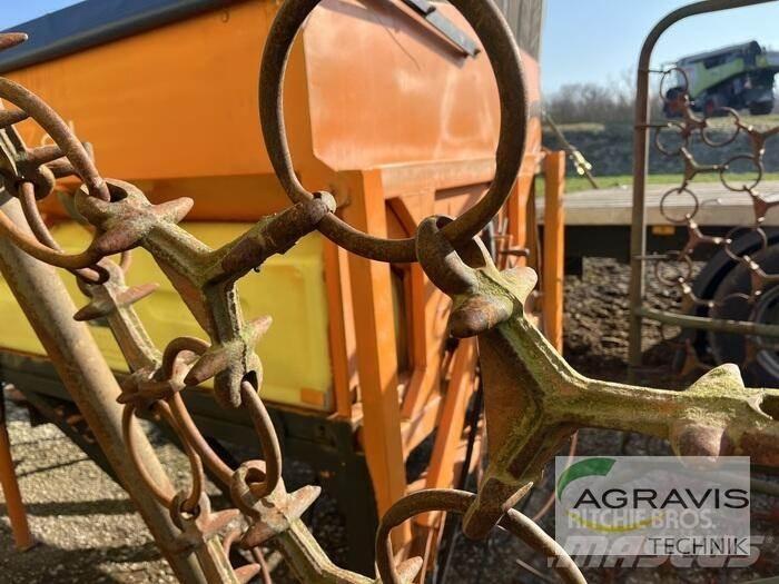  WIESENSCHLEPPE Segadoras y cortadoras de hojas para pasto